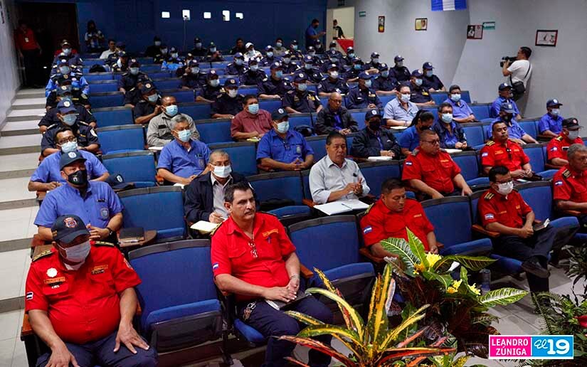 BOMBEROS